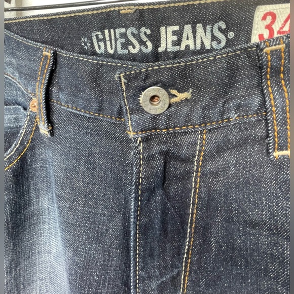 Guess Jeans Men’s The Cliff Boot-Fit Denim distressed W/ Pockets - Picture 2 of 8